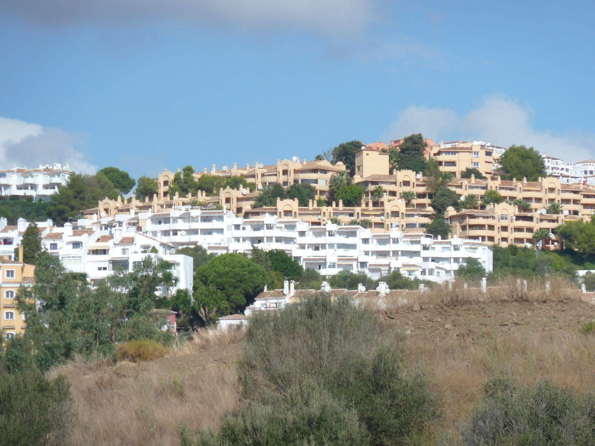 Apartamentos El Porton La Cala De Mijas Extérieur photo